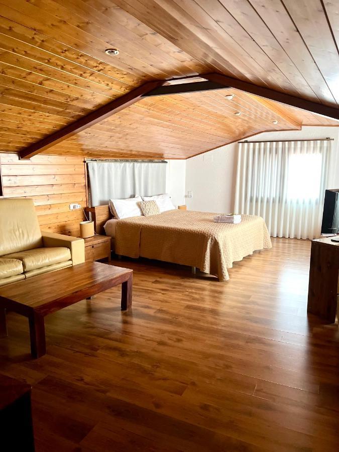 Casa Churchill Claverol Екстер'єр фото